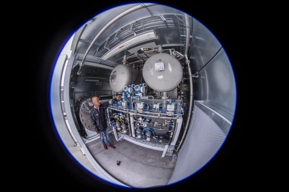 德勤新報告強調(diào)了能源轉(zhuǎn)型決策中的陷阱