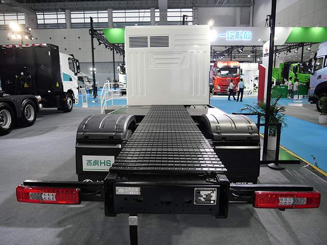 氫燃料電池卡車何時成熟?上汽紅巖:不需要十年,就是現(xiàn)在.jpg 氫燃料電池卡車何時成熟?上汽紅巖:不需要十年,就是現(xiàn)在.jpg