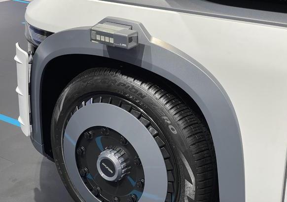 現代Trailer Drone概念卡車亮相，拉貨能手.jpg